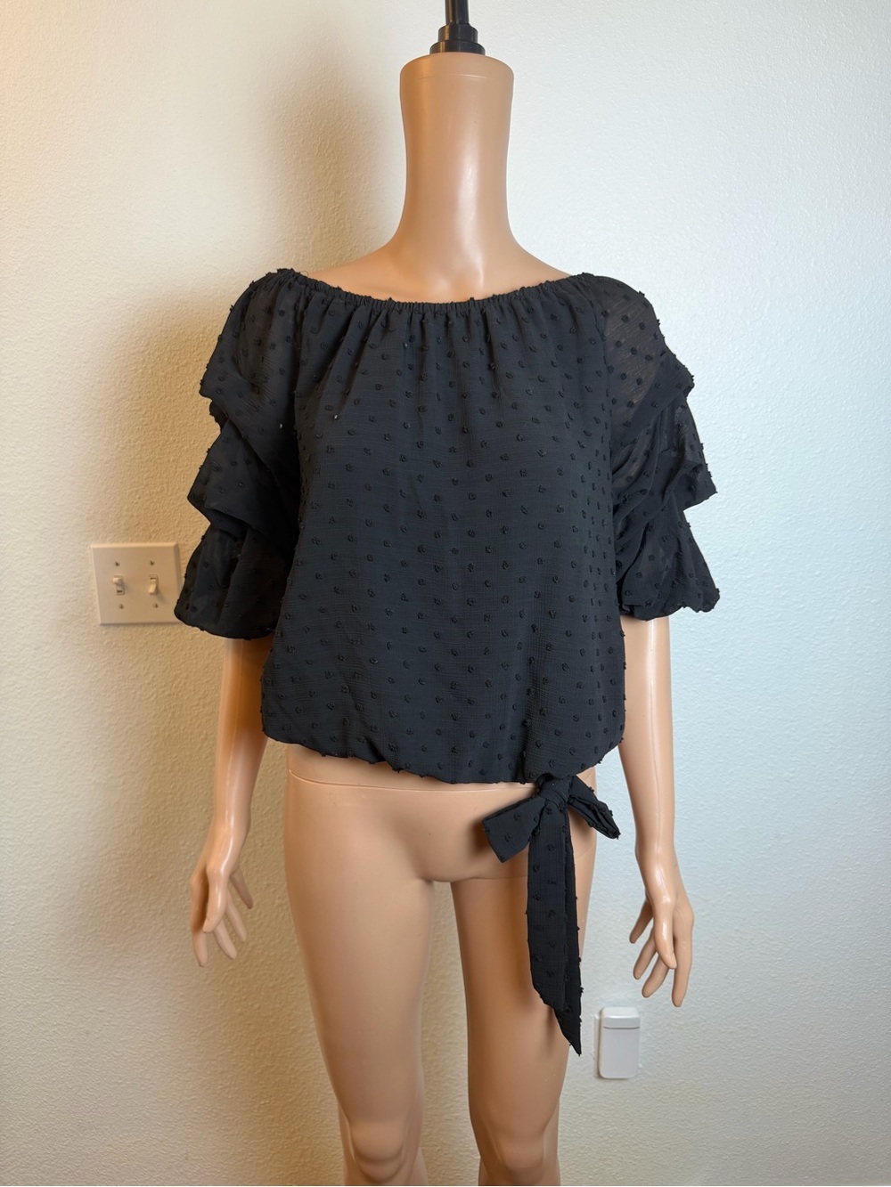 Textured Quarter-Sleeve Blouse